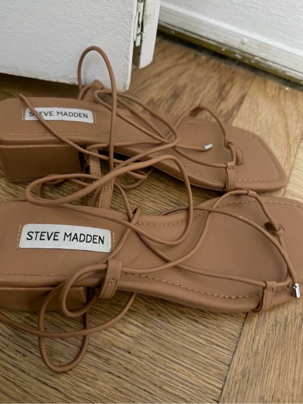 Steve Madden Brown Lace-Up Square-Toe Sandals